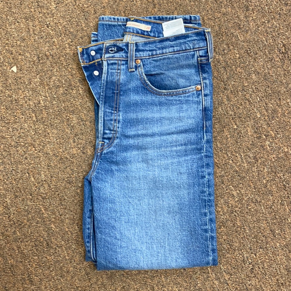 Ribcage straight levis